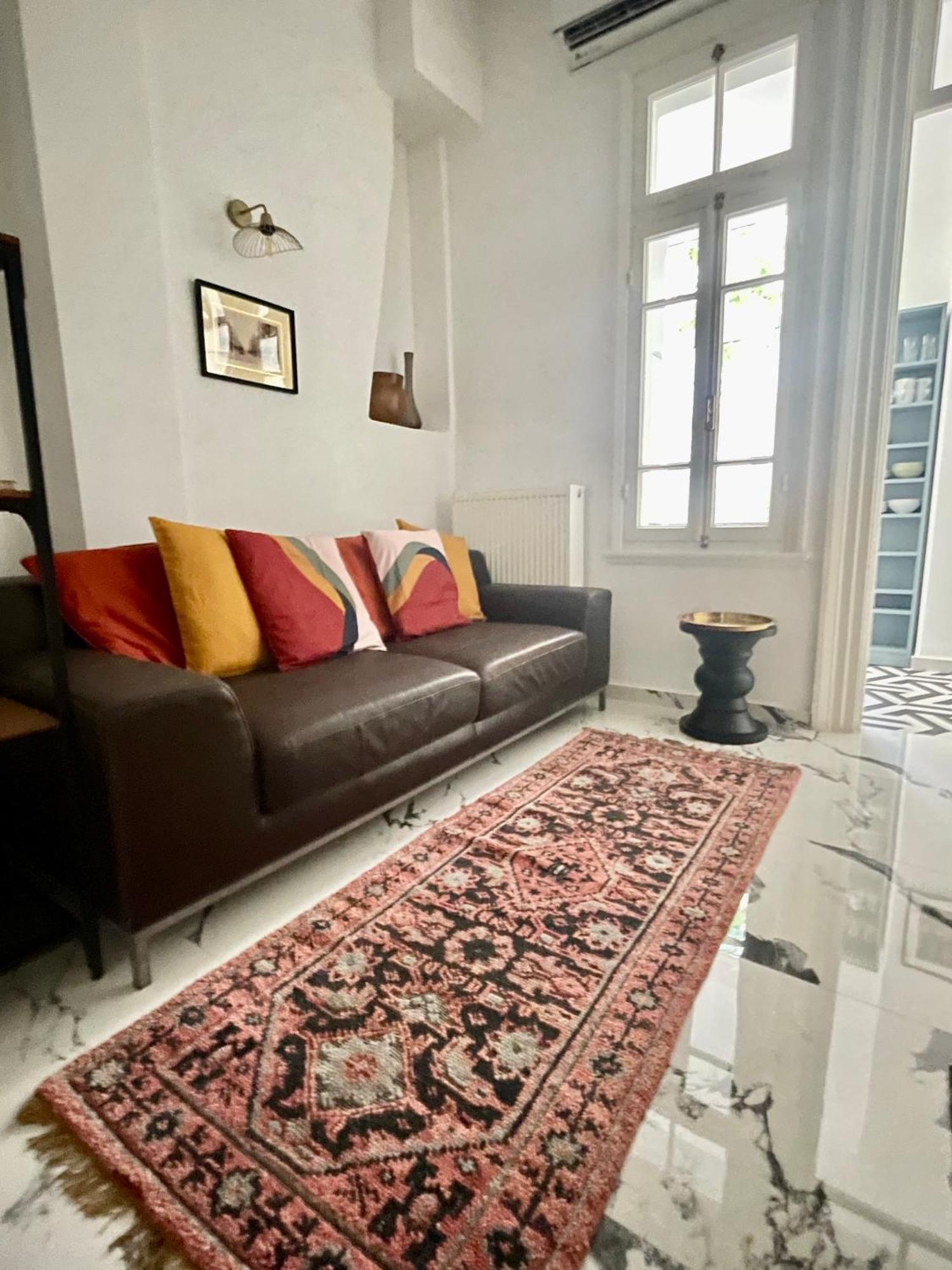 Ministerium 1&2 Bedroom Apartments Солун Екстериор снимка