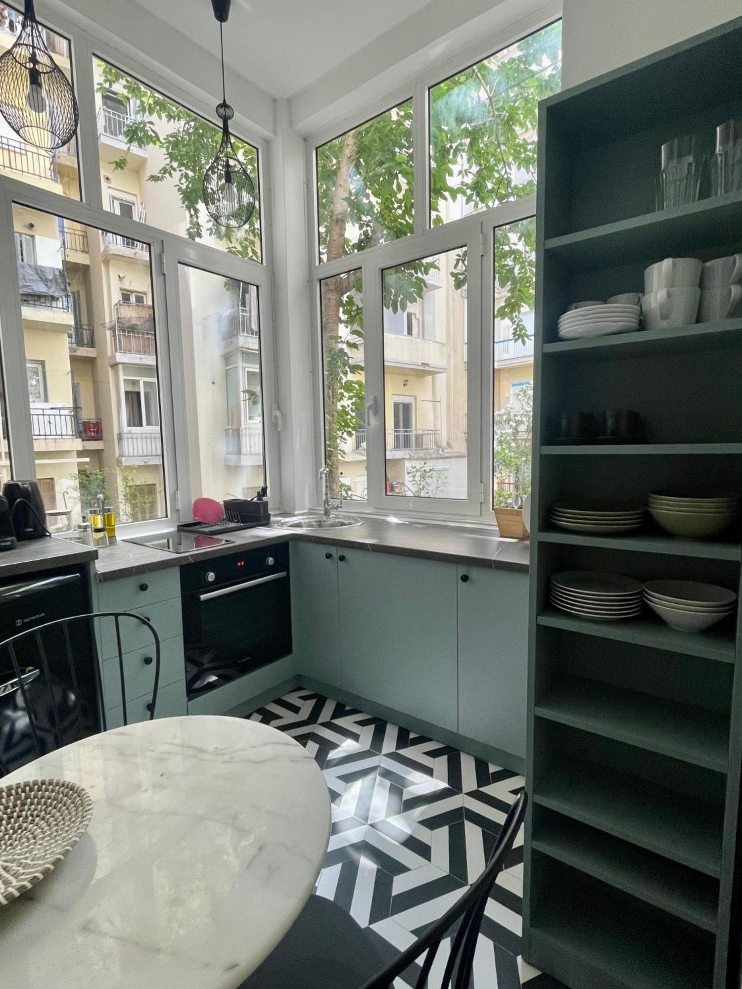 Ministerium 1&2 Bedroom Apartments Солун Екстериор снимка